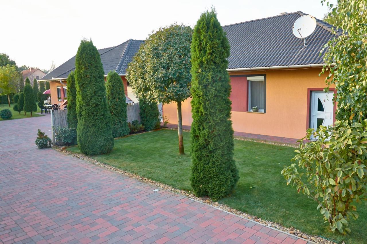 Homokhati Apartman Mórahalom Zewnętrze zdjęcie